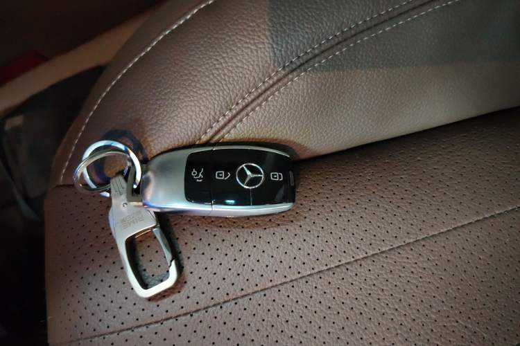 Used Mercedes-Benz E-Class 2023 E 300 L Luxury Model
