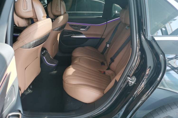 Used Mercedes-Benz E-Class 2025 Facelift E 300 L Fashion Edition