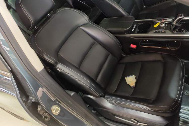 Used Geely Auto Haoyue 2020 1.8TD DCT Flagship 7-Seater