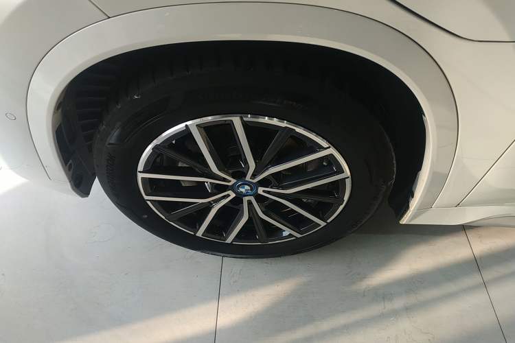 Used BMW iX1 2023 eDrive25L M Sport Package
