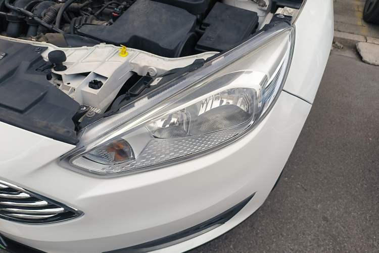 Used Ford Focus 2015 Sedan 1.6L Automatic Trend Model