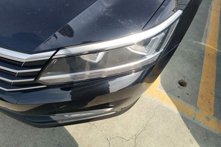 Used Volkswagen Passat 2016 330TSI DSG Luxury Edition
