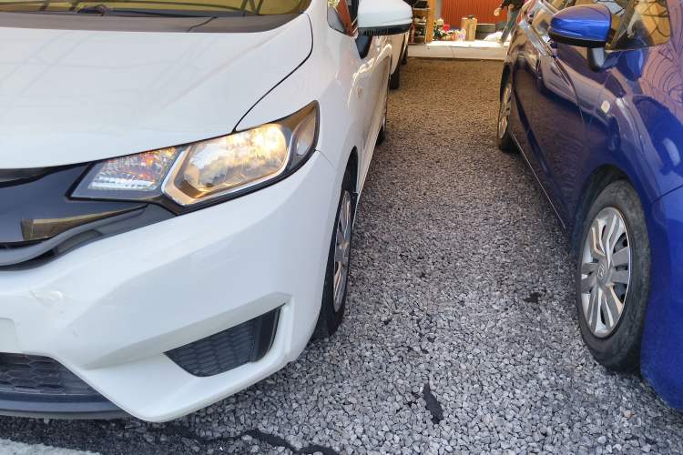 Used Honda Fit 2016 1.5L LXS CVT Comfort Sunroof Version
