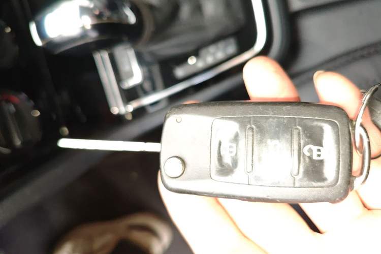 Used Volkswagen Bora 2015 Value Edition 1.6L Automatic Fashion Version