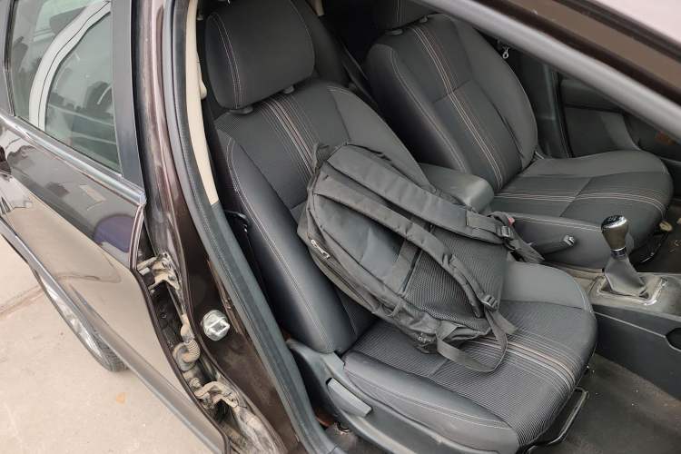 Used Dongfeng Aeolus AX3 2016 1.5L Manual ZhiKu Model