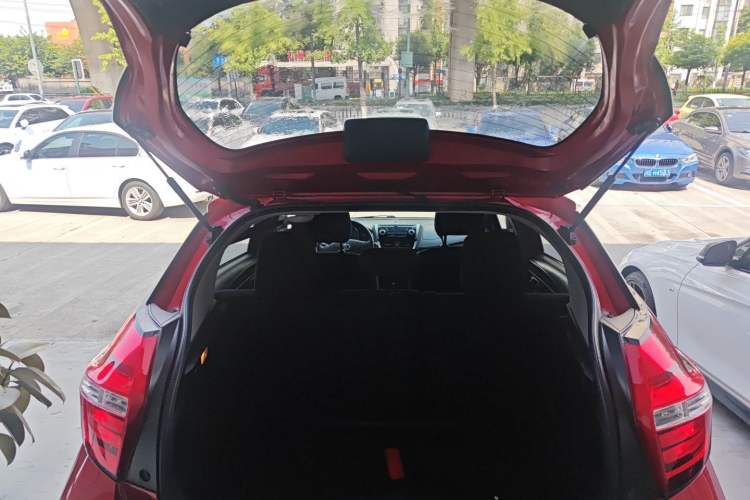 Used Toyota YARiS L 2016 Revised 1.5E CVT Charming Edition
