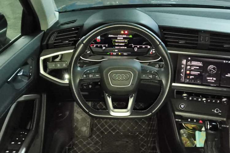 Used Audi Q3 2022 35 TFSI Fashion Dynamic Model