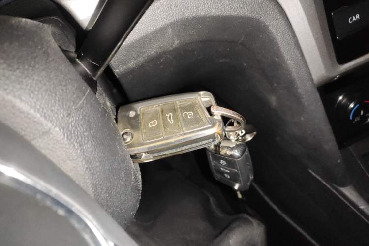 Used Volkswagen Lamando 2019 230TSI DSG Fashion Edition China VI
