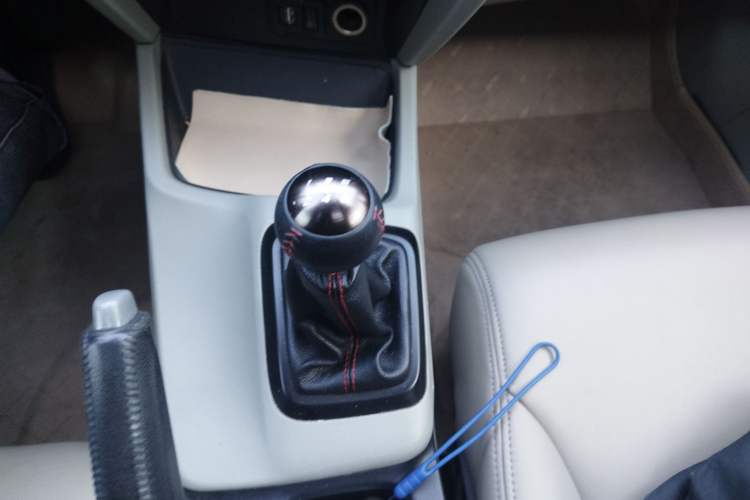 Used Honda Civic 2014 1.8L manual Comfort version
