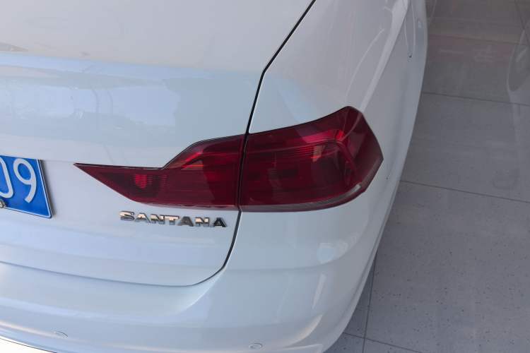 Used Volkswagen Santana 2019 1.5L Manual Fashion Edition China VI Standard