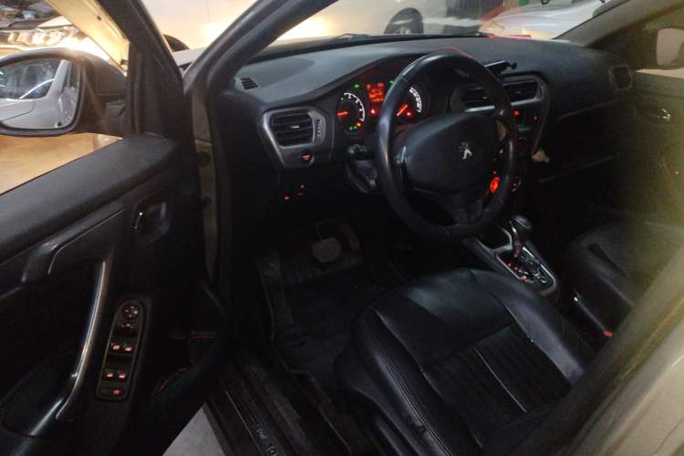 Used Peugeot 301 2014 1.6L Automatic Prestige Edition
