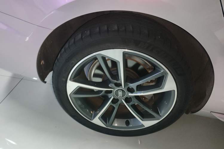 Used Audi A4L 2022 40 TFSI Fashion Dynamic Model