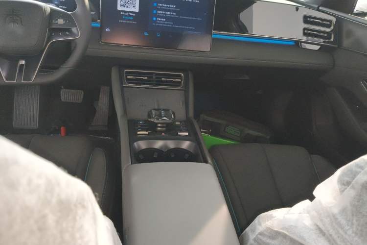 Used BYD Qin L 2024 DM-i 120KM Excellence Model