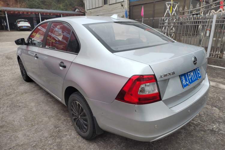 TDK.VehicleDetails.img