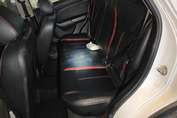 Used Soueast DX3 2016 1.5L Manual Flagship Version
