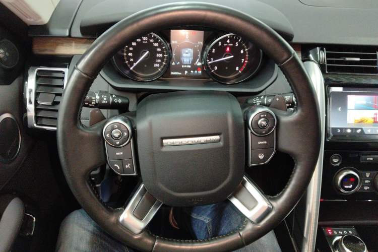 Used Land Rover Discovery 2018 3.0 SC V6 HSE