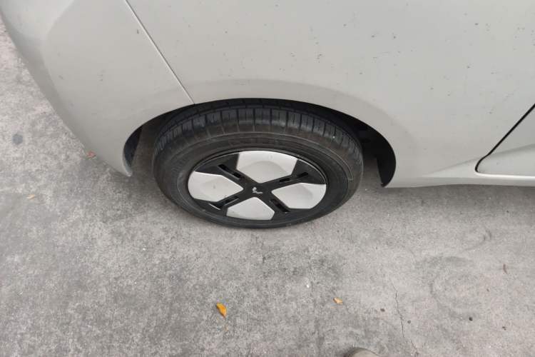 Used Wuling Hongguang MINIEV 2024 3rd Generation 215km Advanced Version
