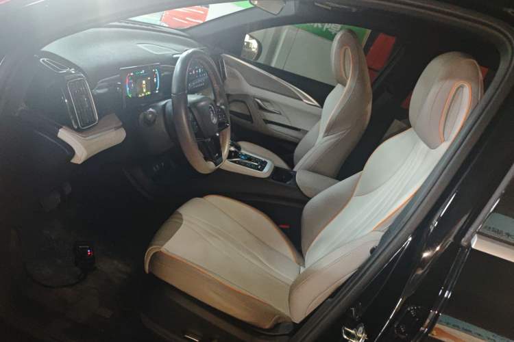 Used BYD Song Pro New Energy 2024 HONOR Edition DM-i 71KM Leading Model
