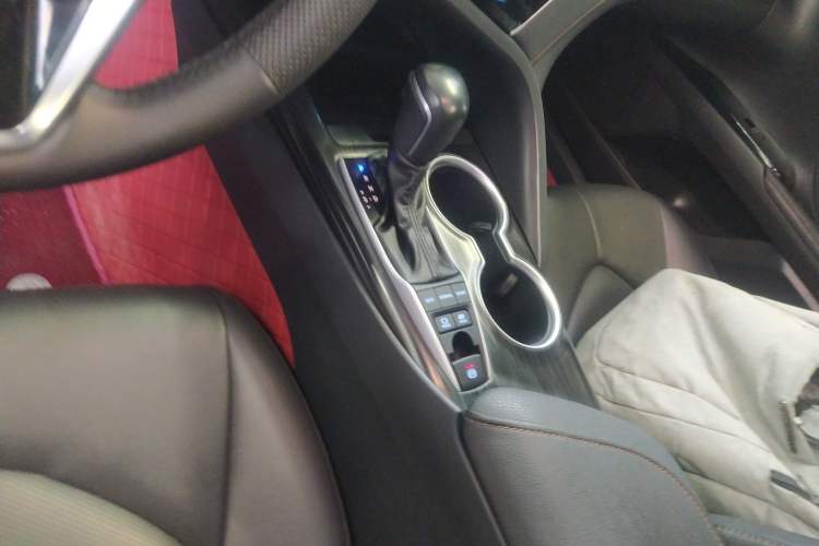 Used Toyota Camry 2021 Dual-Motor 2.5 HGVP Leading Edition
