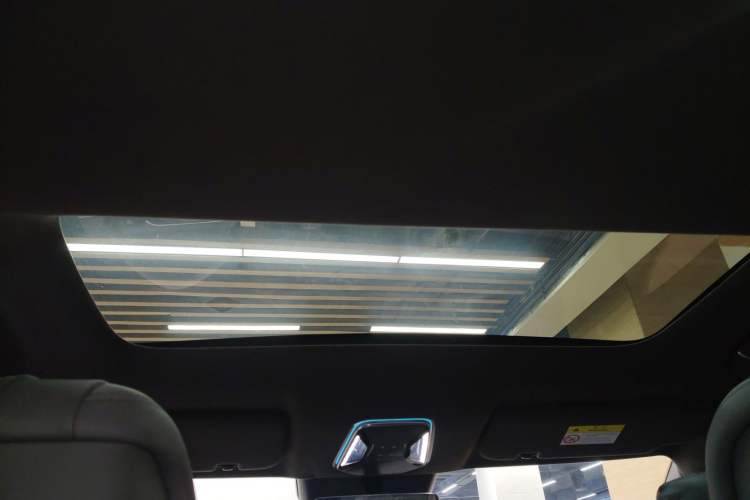 Used Denza N9 2025 Prestige Version
