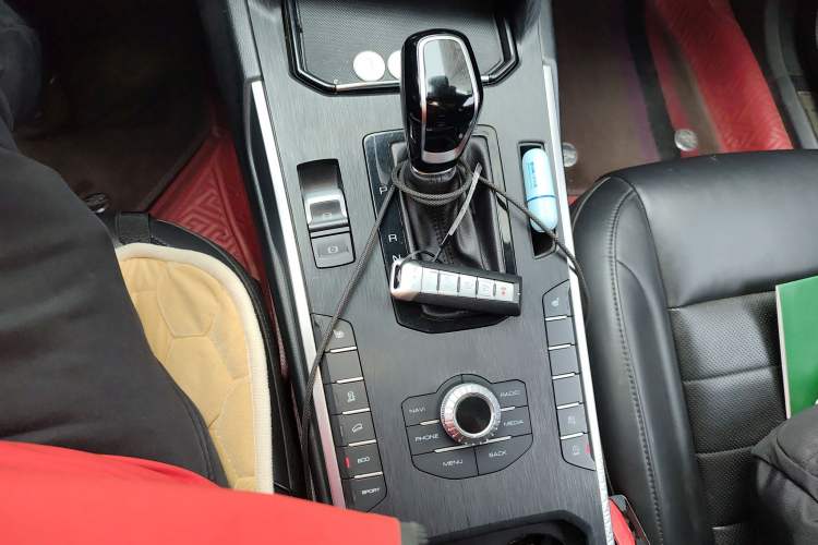 Used Wey VV7 2017 2.0T Luxury Model
