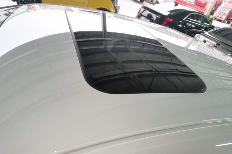 Used Geely Auto Emgrand 2023 4th Generation Champion Edition 1.5L CVT Prestige Model
