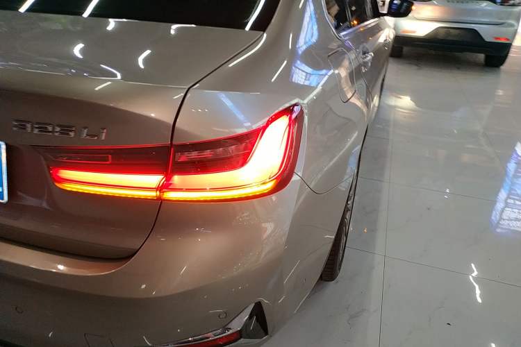 Used BMW 3 Series 2020 325Li First Edition
