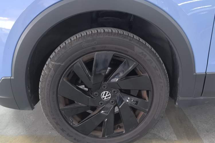 Used Volkswagen Tharu 2025 NewRui 300TSI Prestige Edition
