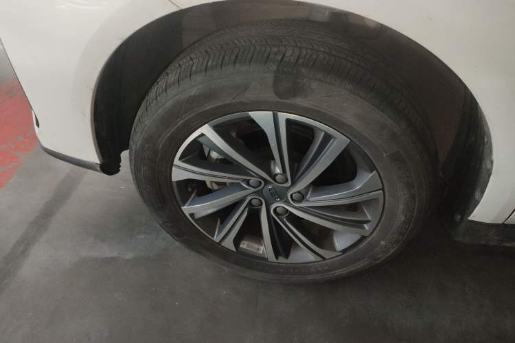 Used Geely Auto Vision X6 2021 PRO 1.4T Manual Luxury Model
