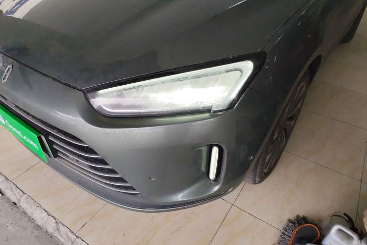 Used Hima AITO M5 2022 Extended-Range Four-Wheel Drive Performance Version
