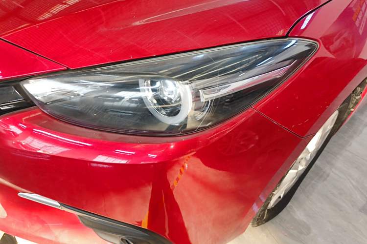 Used Mazda Mazda 3 Axela 2017 Sedan 1.5L Automatic Luxury Model Emission Standard China V
