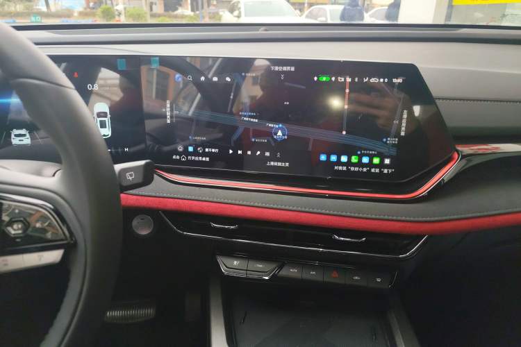 Used Changan X5 PLUS 2024 1.5T DCT ZhiZun Version
