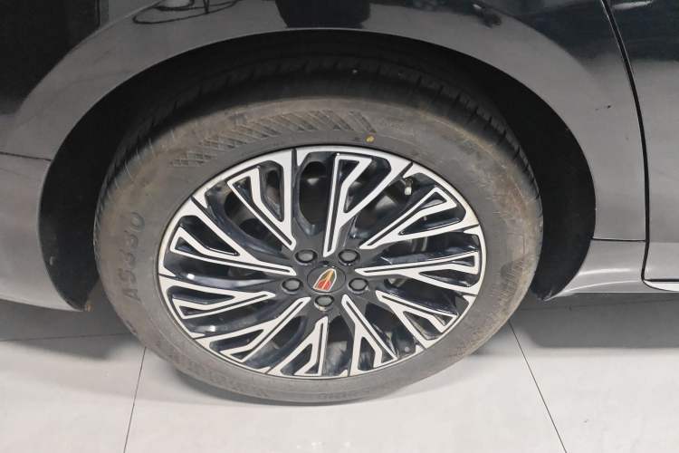 Used Hongqi H5 2024 2.0T Automatic Smart Connect Flagship Edition
