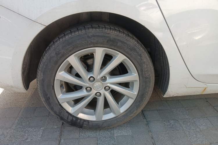 Used Buick Verano 2015 Sedan 15S Manual Entry-Level Model
