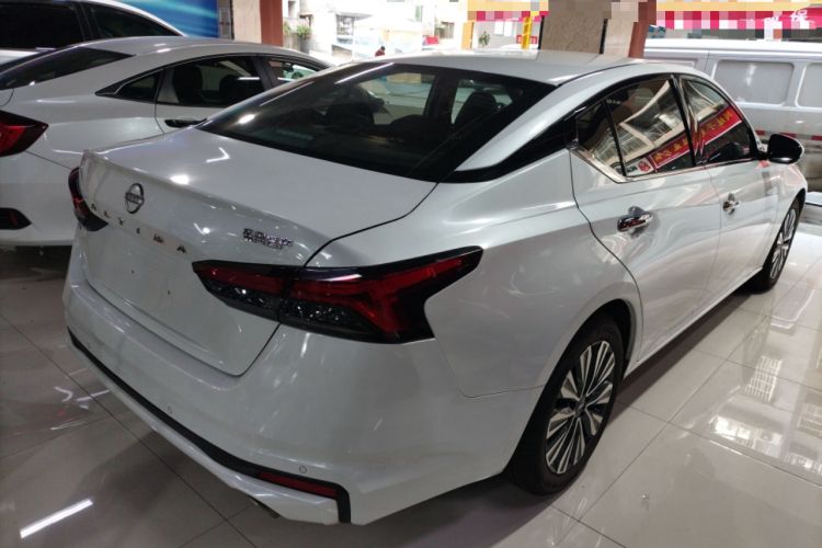 Used Nissan Teana 2024 2.0L XE Genuine Edition
