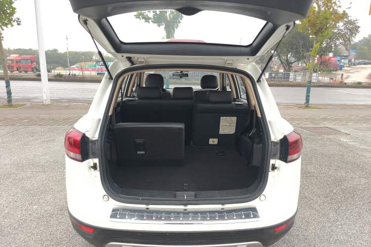 Used Yema T70 2016 Upgraded Model 1.8L Manual Comfort Version
