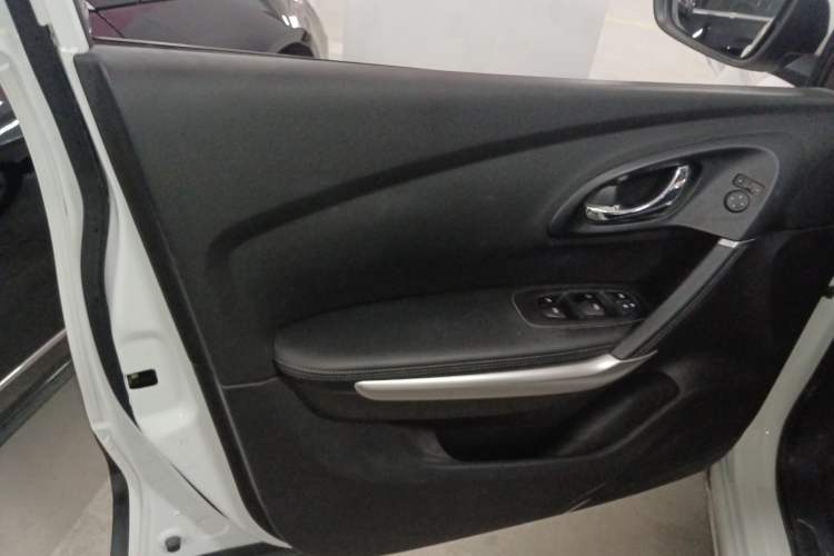 Used Renault Kadjar 2019 SCe200 Automatic 2WD Zhiyue Edition Anniversary Model China VI Standard
