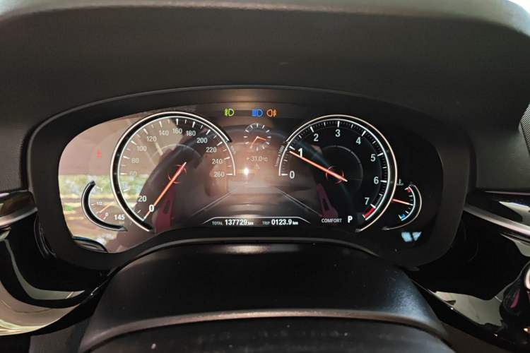 Used BMW 5 Series 2018 530Li Leading Model M Sport Package
