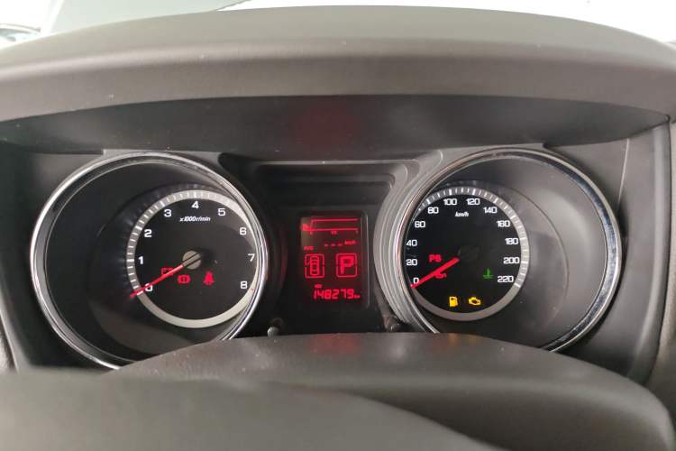 Used Dongfeng Aeolus A60 2014 1.6L Automatic Luxury Model
