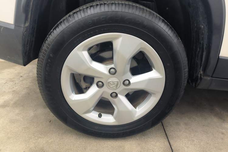 Used Baojun 510 2017 1.5L Manual Fashion Model