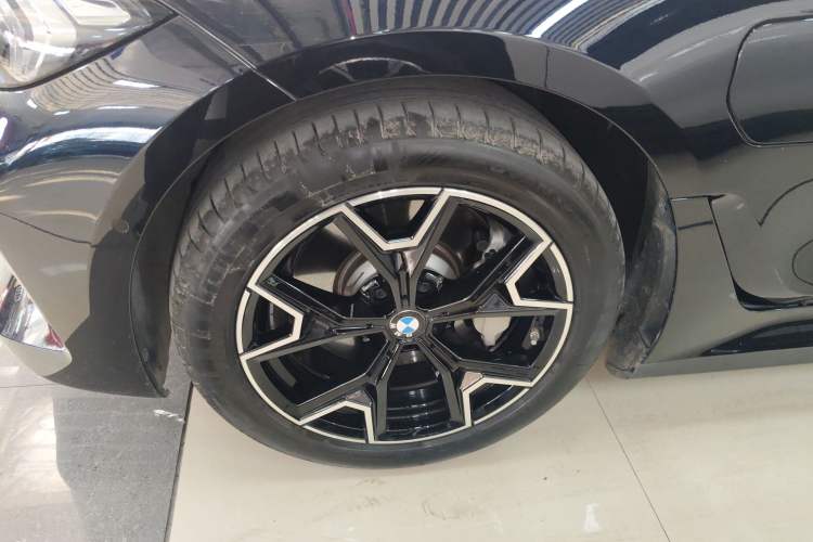 Used BMW i3 2025 eDrive 40 L Midnight Edition