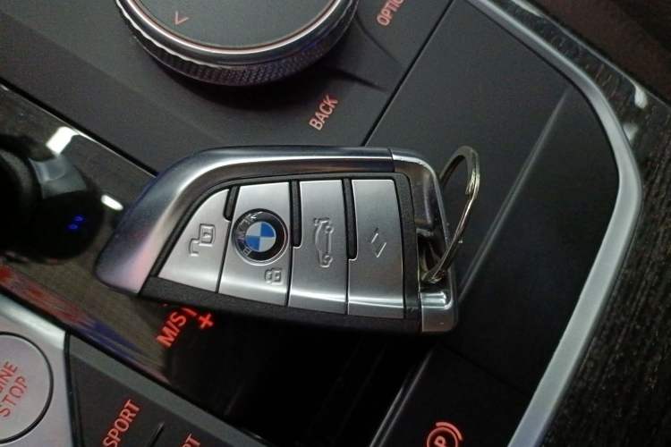 Used BMW 3 Series 2022 Restyled 325Li xDrive M Sport Package
