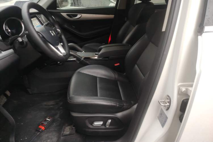 Used Zotye SR7 2016 1.5T CVT Cube Heart Edition China V Standard
