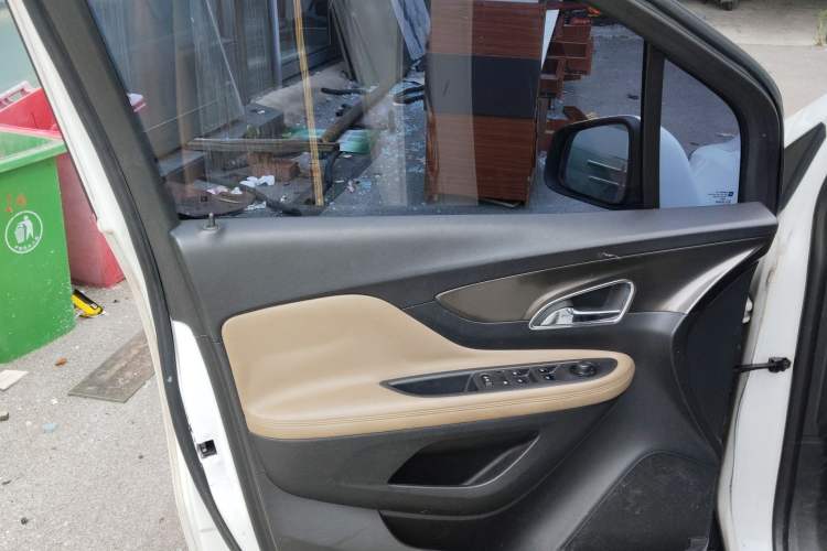 Used Buick Encore 2013 1.4T Automatic Two-Wheel Drive Leading Model
