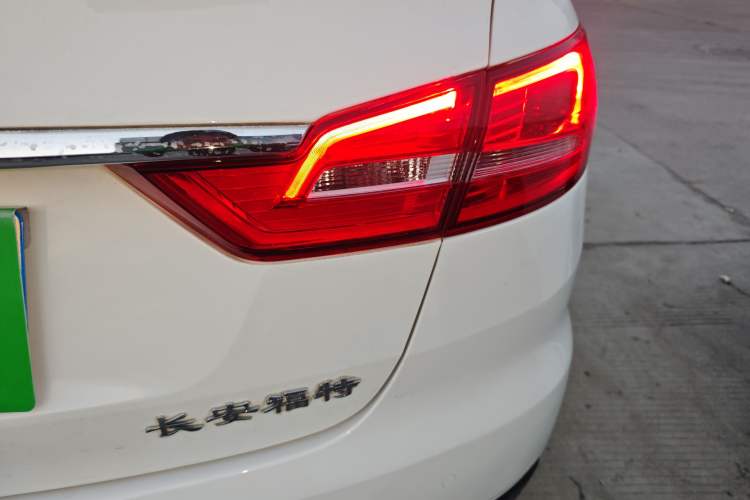 Used Ford Escort 2019 Revised Version 1.5L Automatic Enjoyment Type China VI Standard
