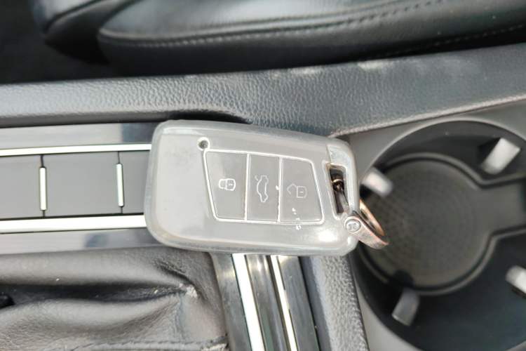 Used Volkswagen Magotan 2018 330TSI DSG Advanced Model
