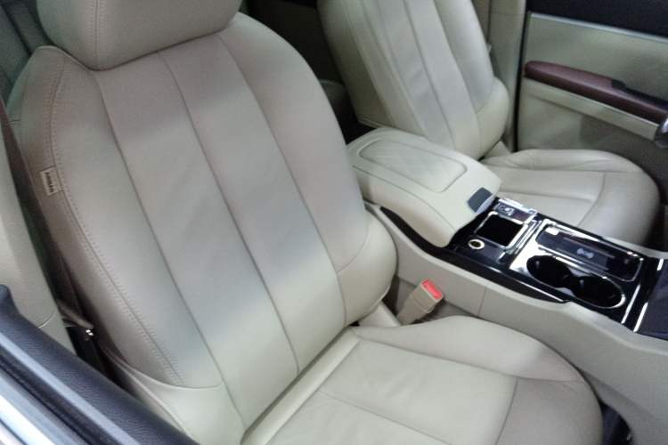 Used Buick GL8 2018 28T Luxury Model China VI Standard