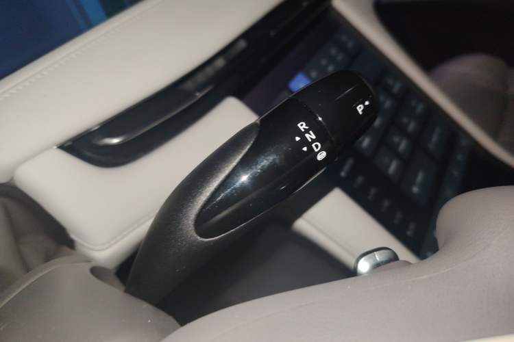 Used  LS7 2023 90 kWh Elite Rear-Drive Version