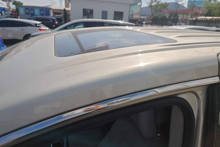 Used Buick GL8 2022 ES Landtrek 653T Comfort Edition
