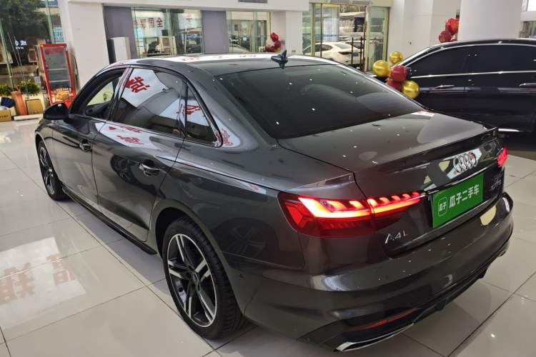 Used Audi A4L 2022 40 TFSI Luxury Dynamic Model